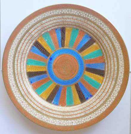 Thousand Faces Red Band Dinner Plate