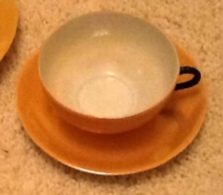 SE71 Flat Cup & Saucer Set