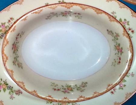 JAP1238 11" Oval Vegetable Bowl