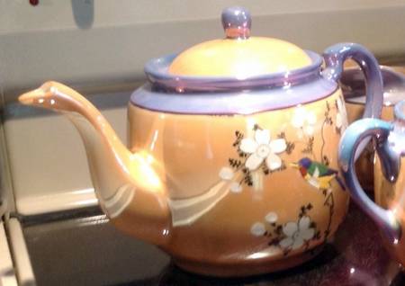 JAP1266 Teapot & Lid