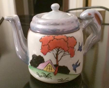 JAP1284 Mini Teapot & Lid