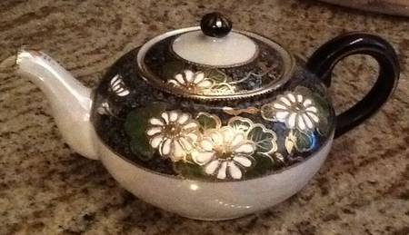 PAQ40 Teapot & Lid