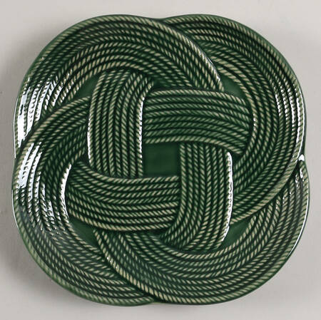 Le Panier Whitewash Salad/Dessert Plate