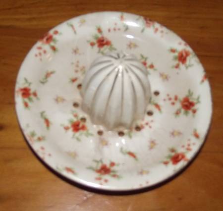 JAP1302 Lemon Squeezer