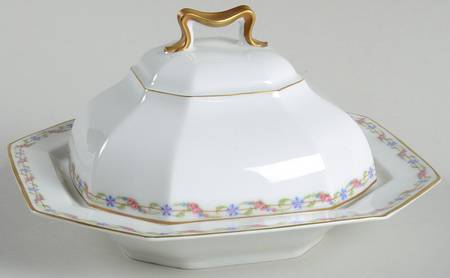 10124 Round Covered Butter