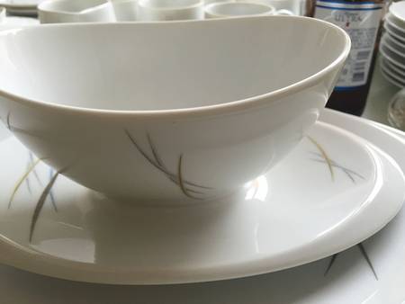 JOH446 Gravy Boat with Attached Underplate
