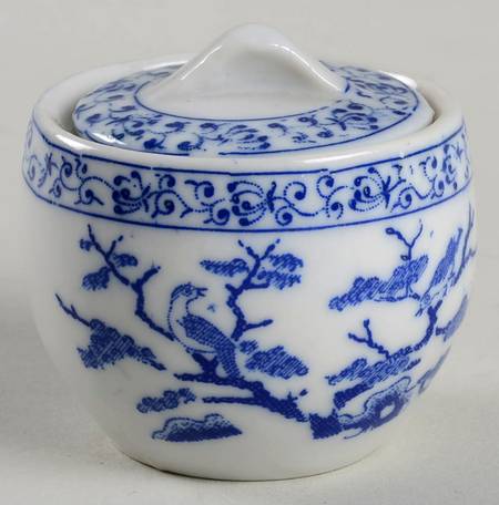 JAP1356 Child's Sugar Bowl & Lid