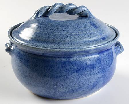 Blue Spongeware Round Covered Vegetable