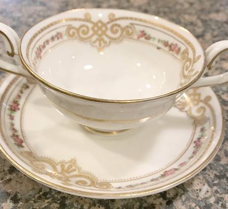 19931 Footed Bouillon Cup & Saucer
