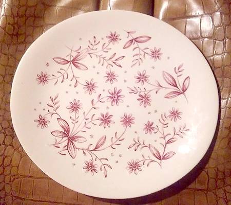 Glenwood Red (Windsor Ware) by Johnson Brothers