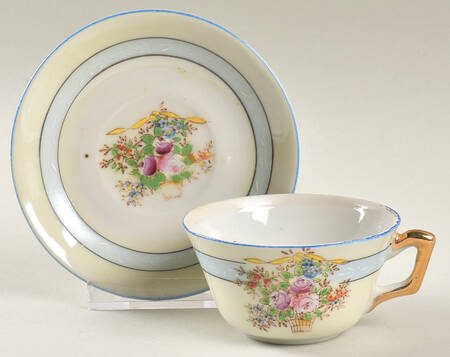 JAP1406 Child's Cup & Saucer Set