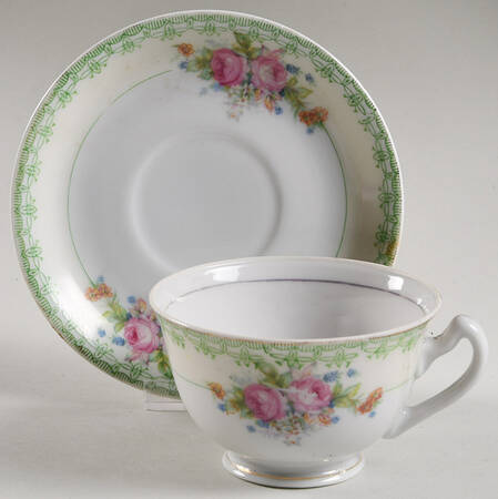 JAP1412 Footed Cup & Saucer Set
