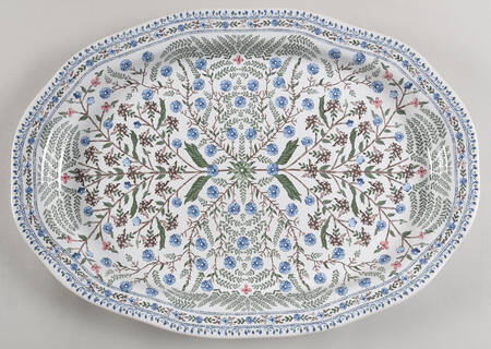 Villa Seville-Chambray 17" Oval Serving Platter
