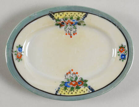 JAP1413 Underplate for Child's Oval Covered Vegetable