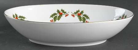 Christmas Holly (Smooth Edge) 10" Oval Vegetable Bowl