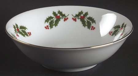 Christmas Holly (Smooth Edge) Coupe Cereal Bowl
