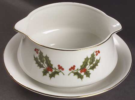 Christmas Holly (Smooth Edge) Round Gravy Boat/Attached Underplate