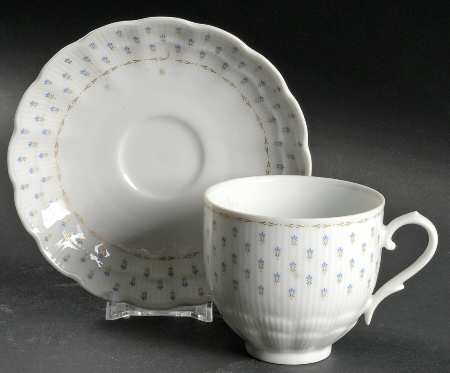Dijon Flat Cup & Saucer Set by Kaiser