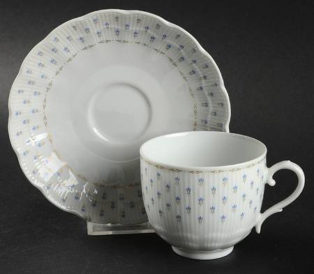 Dijon Flat Cup & Saucer Set