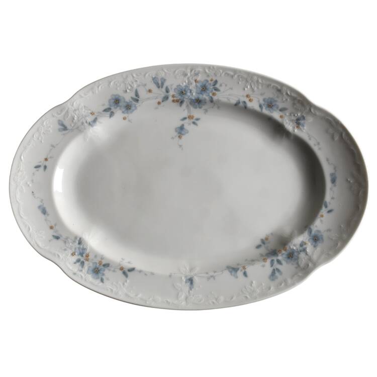 Elysee 14" Oval Serving Platter by Kaiser