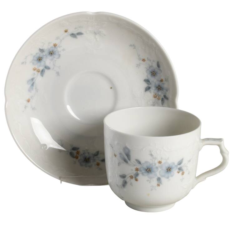Elysee Flat Cup & Saucer Set by Kaiser