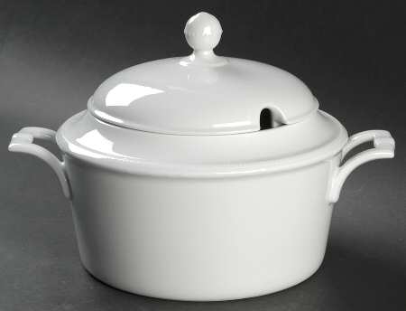 KAI2 Tureen &  Lid by Kaiser