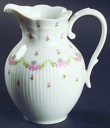 Marseille Creamer by Kaiser