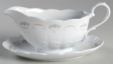 Orleans Gravy Boat with Attached Underplate