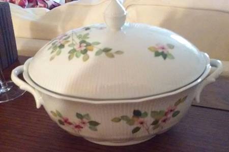 Springtime Oval Covered Vegetable