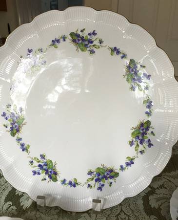 Viola Large Chop Plate (Round Platter)
