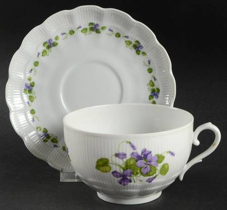 Viola Breakfast Cup & Saucer Set