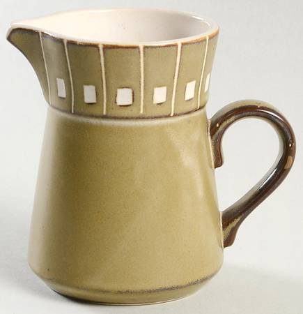 Patio Moonglow Creamer