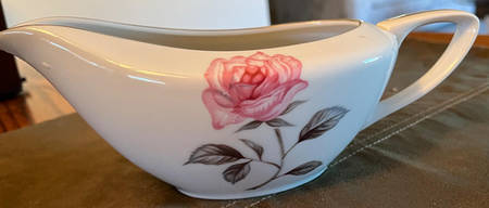 Fradelle Gravy Boat