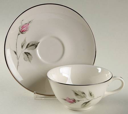 KEM3 Flat Cup & Saucer Set