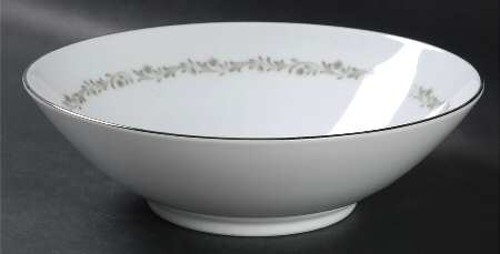 Meadowbrook 8" Round Vegetable Bowl