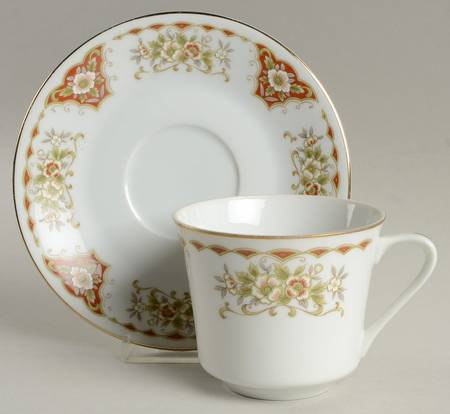 Ming Flowers Flat Cup & Saucer Set