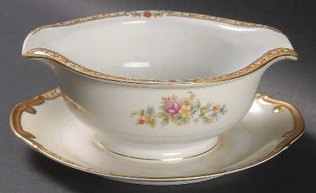 KIK1 Gravy Boat with Attached Underplate