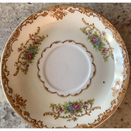 KIK10 Saucer
