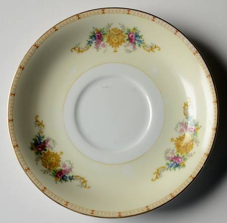 KIK9 Saucer