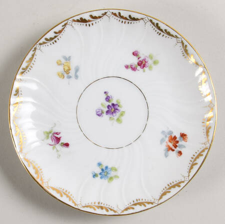 1002-556 Saucer