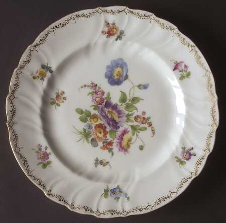 1002-556 Luncheon Plate