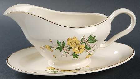 Buttercup Gravy Boat & Underplate/Relish