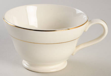 Classic Footed Cup
