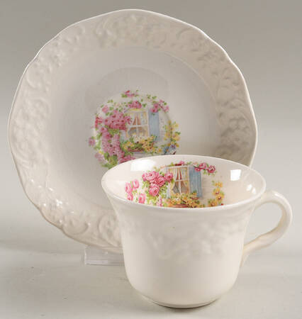 Cottage Window Flat Cup & Saucer Set