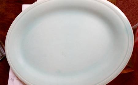 Deanna Green (Festive Line) 14" Oval Serving Platter