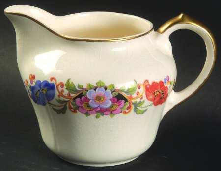 Duchess Creamer