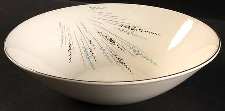 Fantasy 9" Round Vegetable Bowl
