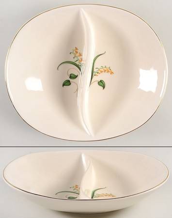 Forsythia 11" Oval Divided Vegetable Bowl