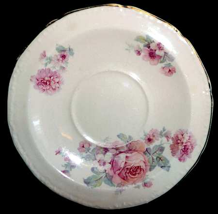 KNO122 Saucer
