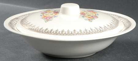 Royal Knowlton Round Covered Vegetable
